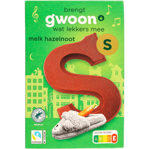 Foto van G'woon Chocoladeletter melk hazelnoot op witte achtergrond