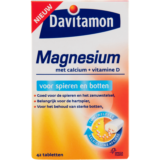 Foto van Davitamon Magnesium tabletten voor spieren en botten op witte achtergrond