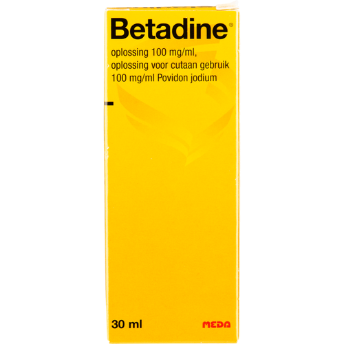 Foto van Betadine Oplossing op witte achtergrond
