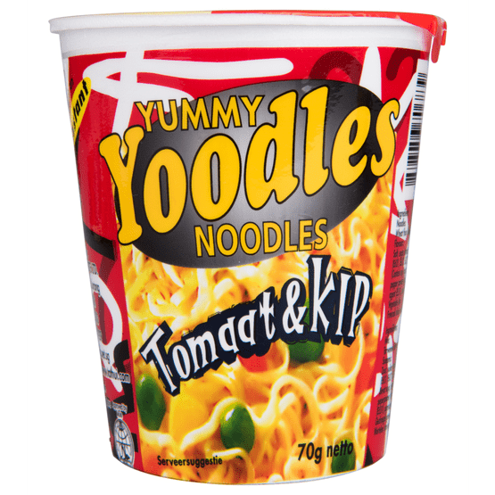 Foto van Yummy Noodles cup tomaat & kip op witte achtergrond