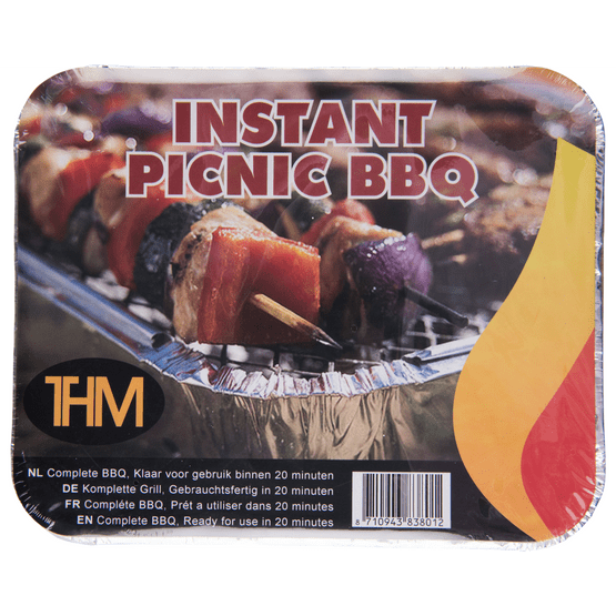 Foto van THM Instant barbecue kant en klaar op witte achtergrond