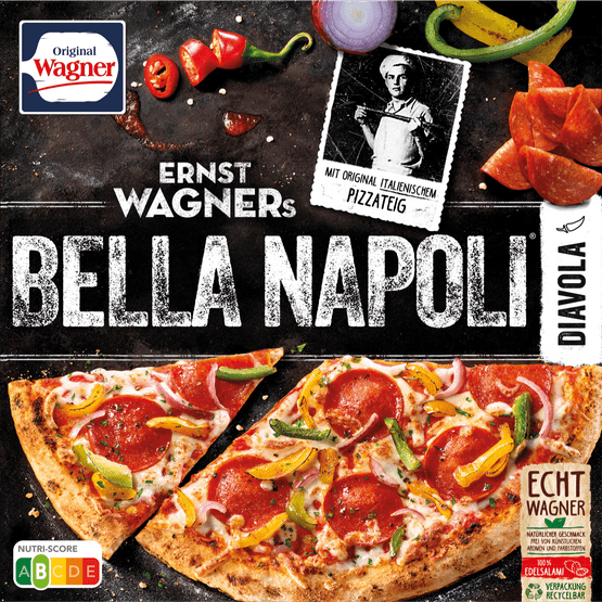 Foto van Wagner Pizza Ernst Wagner`s Bella Napoli diavola op witte achtergrond