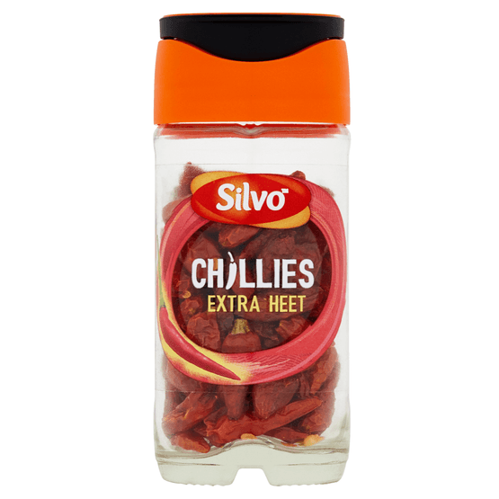 Foto van Silvo Chilies heel op witte achtergrond