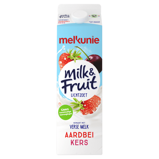 Foto van Melkunie Milk & fruit lichtzoet aardbei-kers op witte achtergrond
