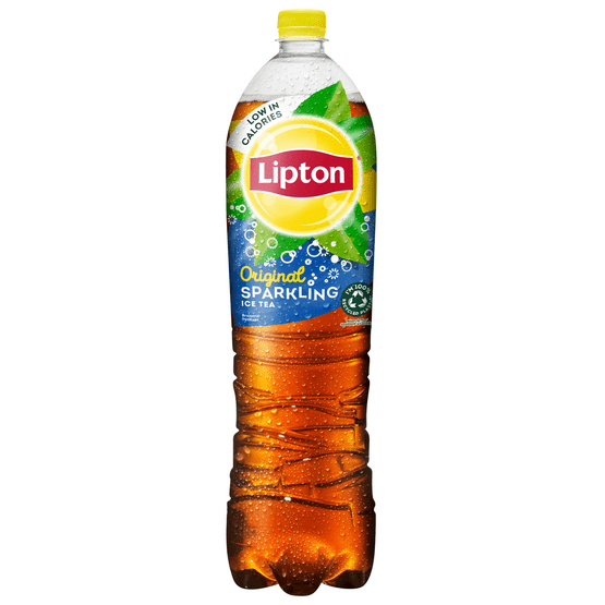 Foto van Lipton Ice tea sparkling fles op witte achtergrond