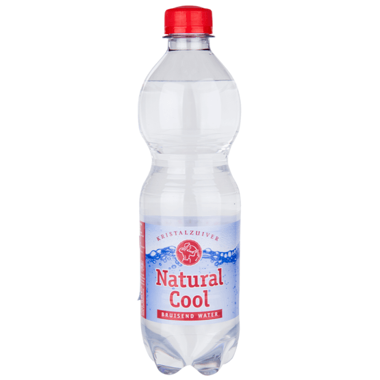 Foto van Natural Cool Mineraalwater koolzuurhoudend op witte achtergrond