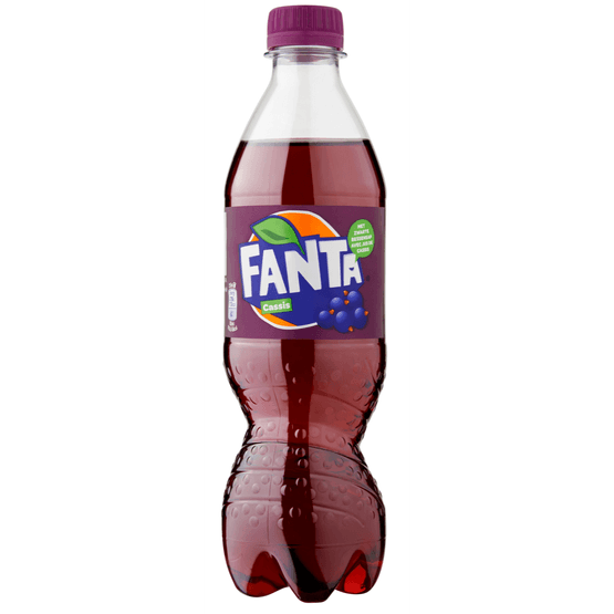 Foto van Fanta Cassis op witte achtergrond