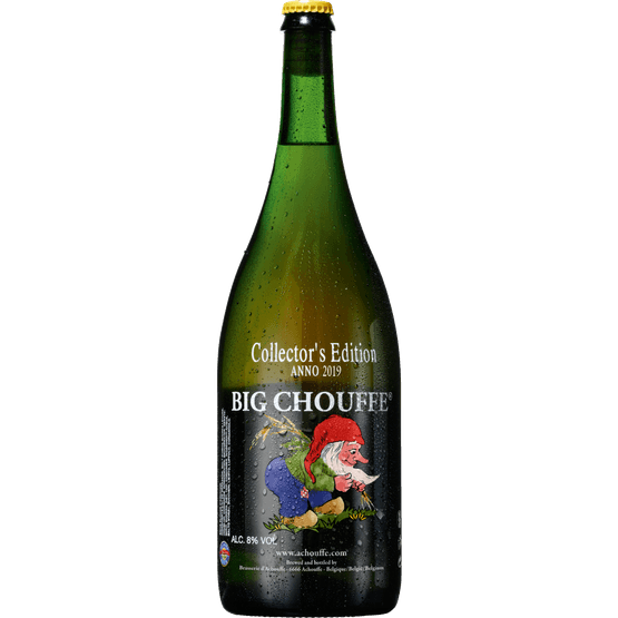 Foto van La Chouffe Big op witte achtergrond