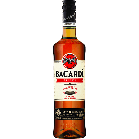 Foto van Bacardi Spiced rum op witte achtergrond